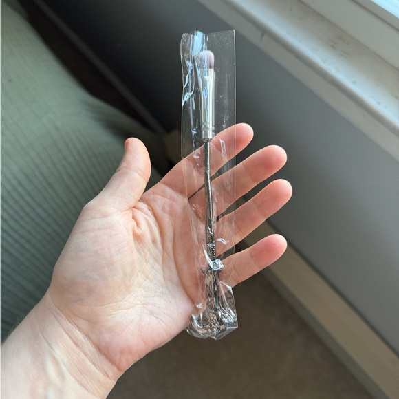 Storybook Cosmetics: Wizardry & Witchcraft Eyeshadow Palette Matching Brush Set - Picture 16 of 16